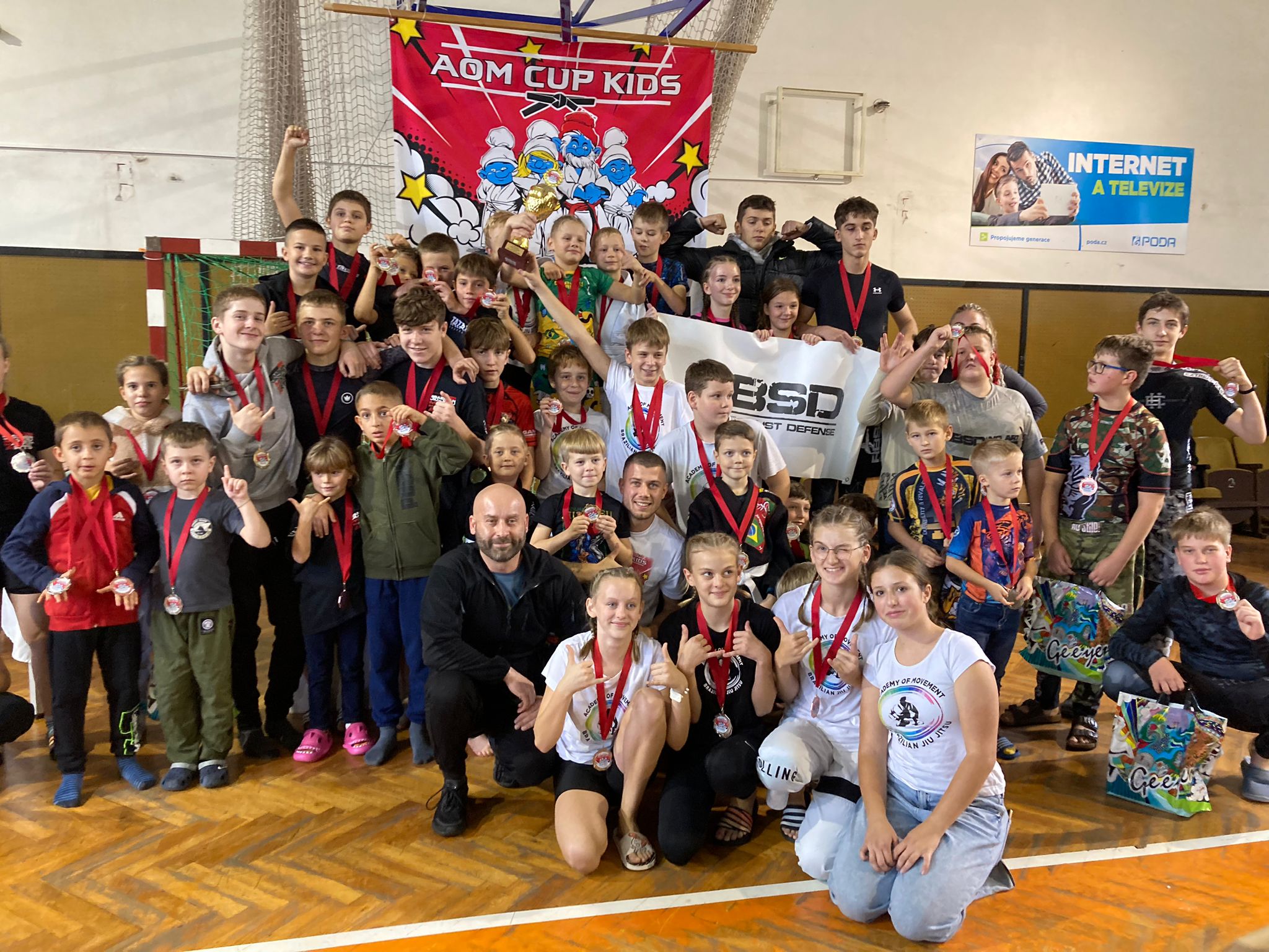 27b8bbf9-a232-4603-a35e-23ef9f6efea8