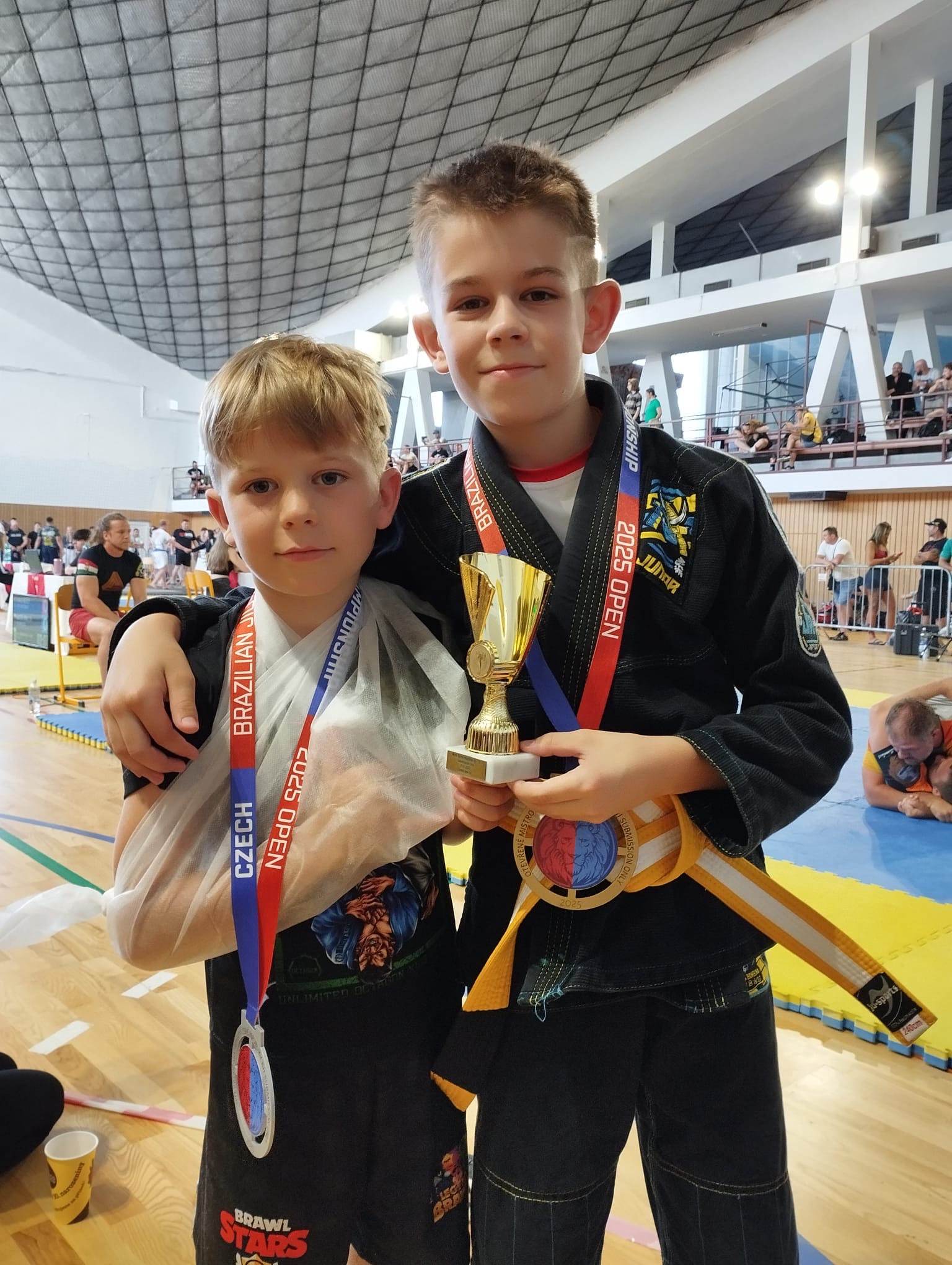 3aea2e76-8003-4b1c-b603-f447a3f092b6